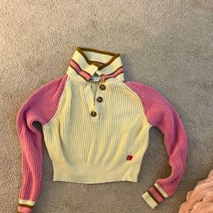 Urban Outfiters BDG sweater size M 💓🌸🎀